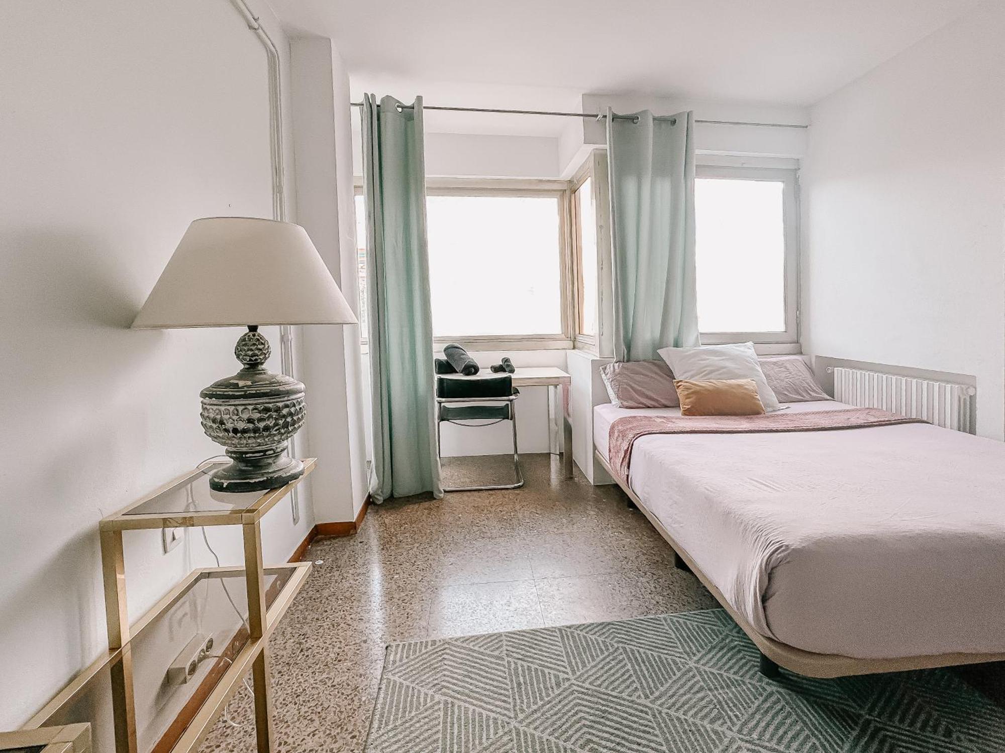 Lovely Rooms In Shared Apartment Gracia Neighborhood Barcelona Luaran gambar